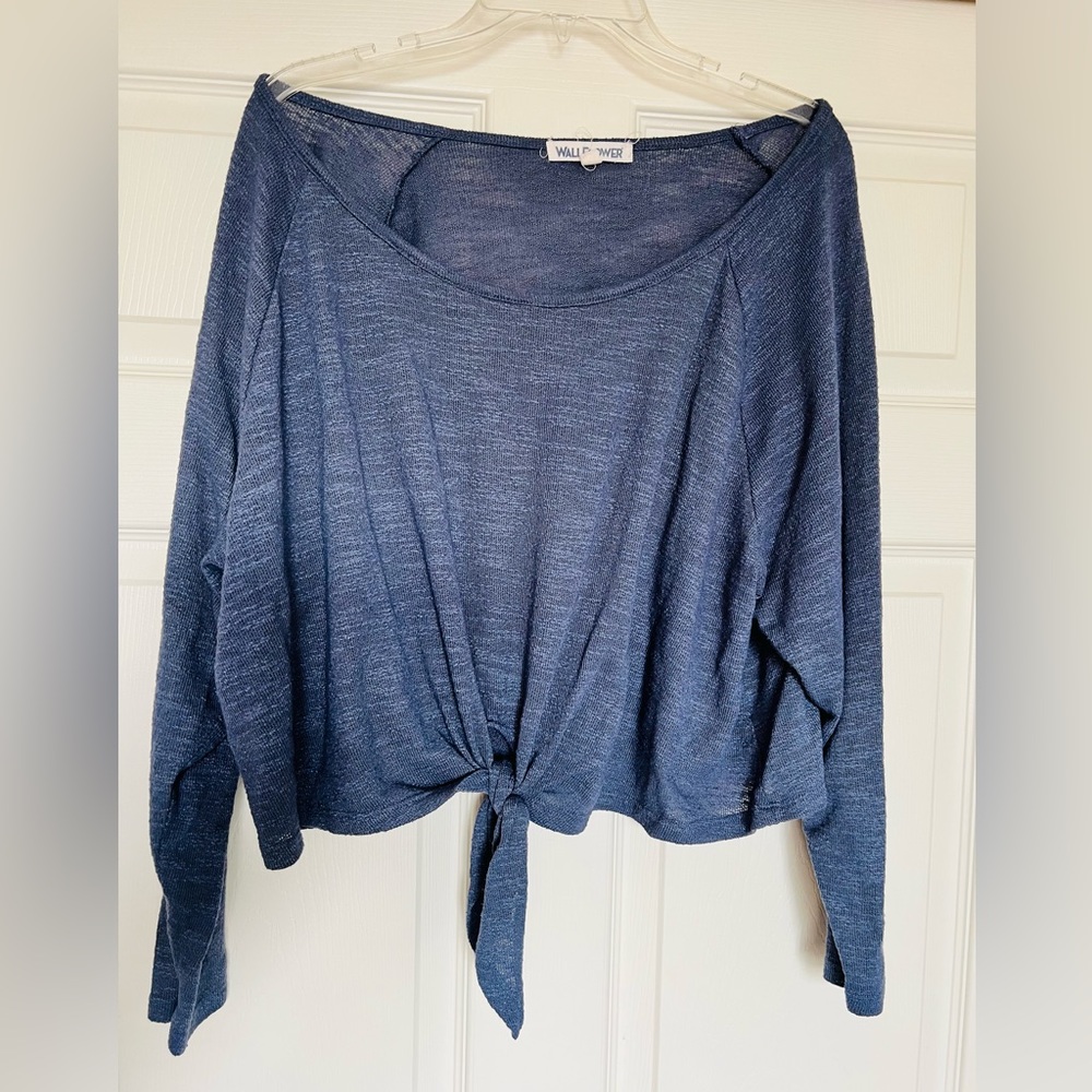 Long Sleeve Tee with Tie